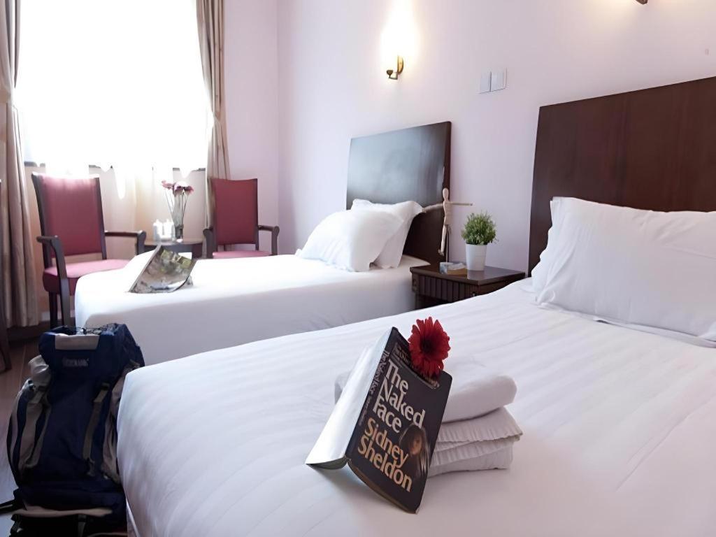 Shijia Inn On The Bund Шанхай Екстериор снимка