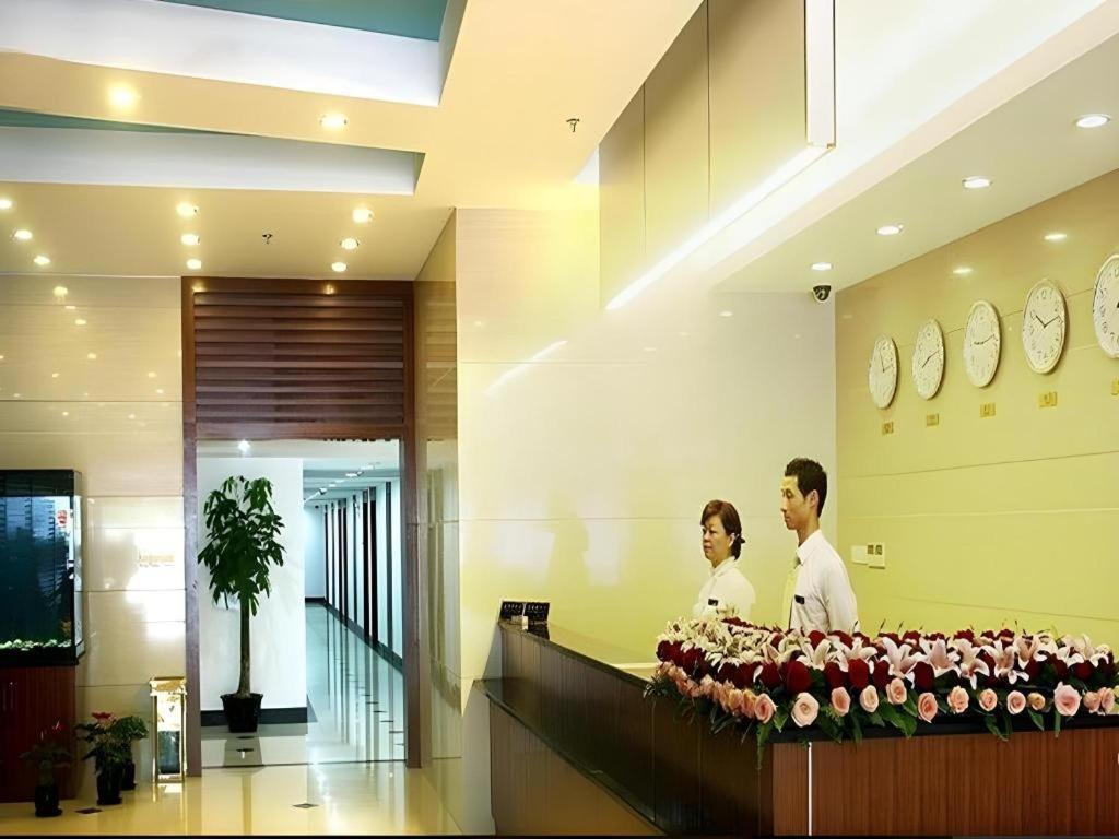 Shijia Inn On The Bund Шанхай Екстериор снимка